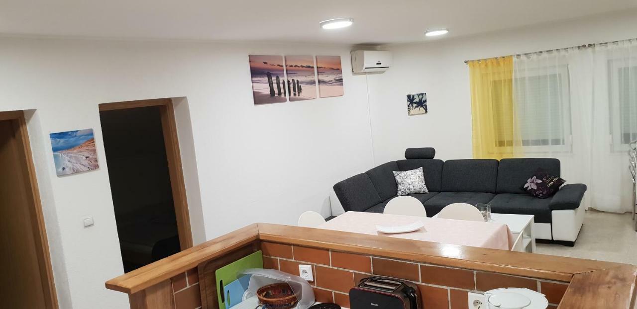 Apartma Jelka Novigrad  Екстер'єр фото