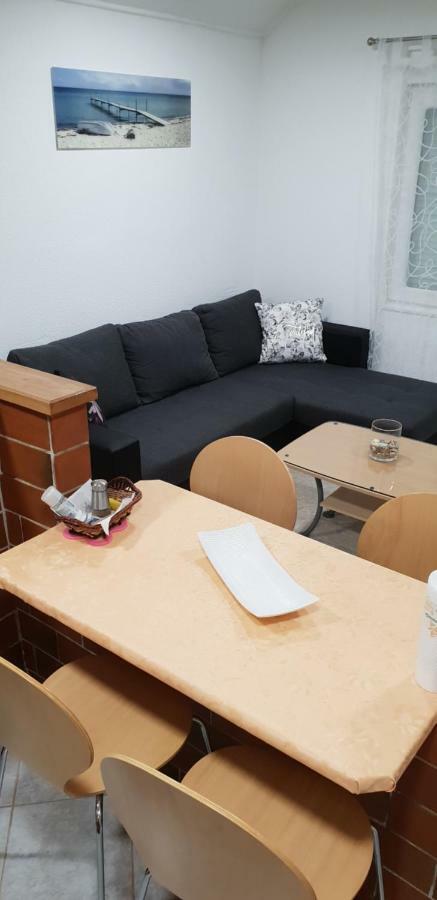 Apartma Jelka Novigrad  Екстер'єр фото